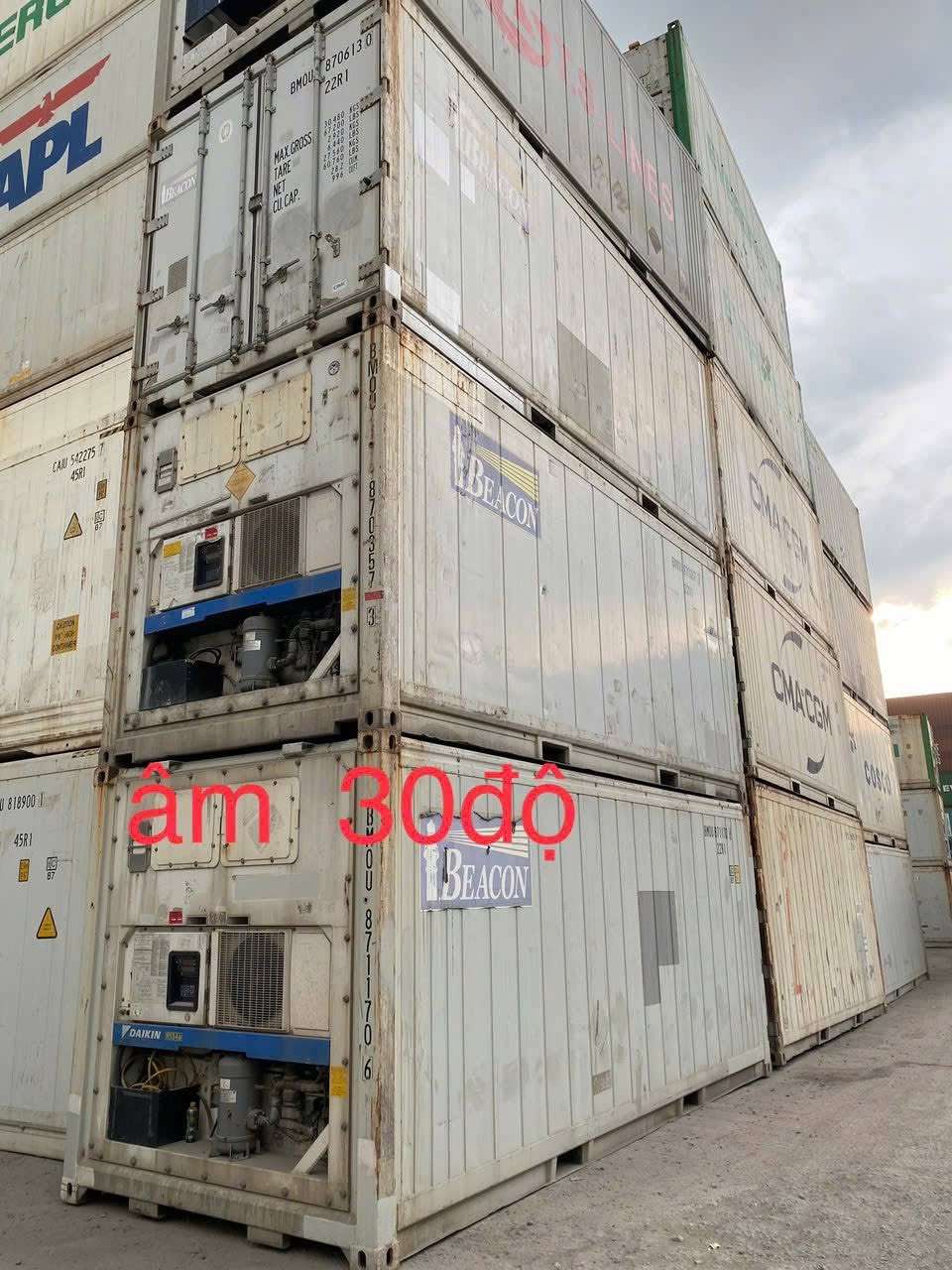 Thuê Container Kho 40 Feet Cao giá rẻ